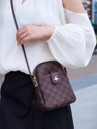 #包包推荐 #潮流女包 #时尚美包 #百搭包包 #斜挎包