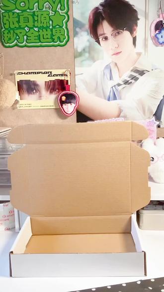 张真源老婆怒花两小时剪了个雷霆视频😈#张真源 #张真源上海流苏拍立得 #出卡