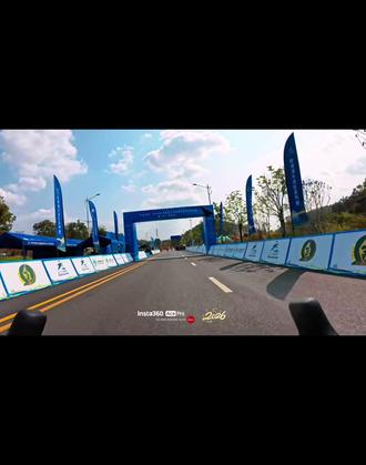 #不要低估我对骑行的热爱 #让骑行成为一种生活 #粤港澳大湾区城市自行车挑战赛 #信宜骑行 #公路车 @信宜发布 @Insta360影石运动相机 2026粤港澳大湾区城市自行车挑战赛(信宜站),纵使感冒缠身,边骑边咳、鼻涕不停,也不愿错过这场湾区骑行盛事,坚持奔赴、不负热爱!