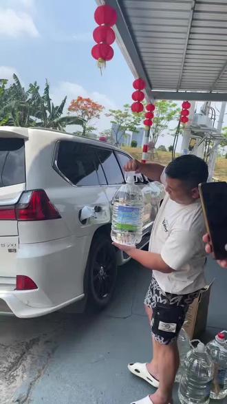 老挝客户专门跑来漳州体验中科绿能(宝陆奔6号)已得到认可,中科绿能踏出国门以国际接轨……