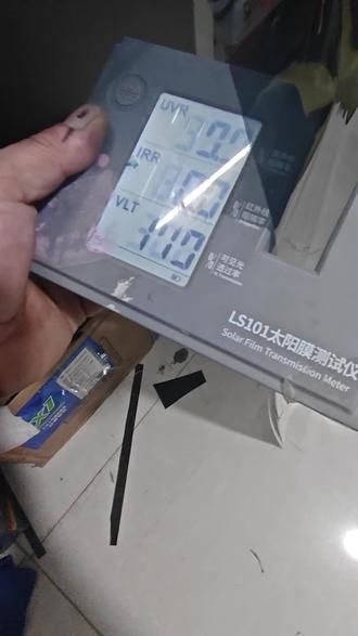 高隔热前挡施工🚧,贴膜找仲宫大鸿运
