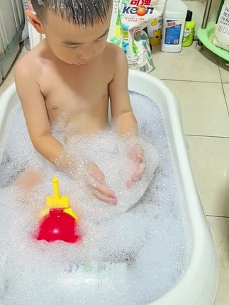 #戏水玩具 #洗澡玩具#宝宝玩水