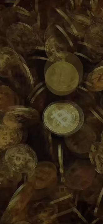 Topps疯了|球星卡直接回购?卡圈终于有保底
家人们谁懂啊!卡圈大新闻炸锅了——Topps居然出了篮球MVP回购方案,25/26赛季的Chrome球星卡能直接换钱花,这波操作真的太敢了!🔥
先划重点!不是虚头巴脑的积分,是能直接消费的信用点数👇
• 普通Base卡:20美元/张(最容易拆到的基础款也有保底,新手狂喜)
• 银折卡:40美元/张(中配选手血赚,拆盒成本直接cover)
• 带编卡:100-200美元/张(编编直接翻倍变现,藏家笑到合不拢嘴)
要知道以前球星卡要么靠二级市场倒卖,要么砸手里等升值,遇到卡价暴跌只能认栽,多少人被“炒卡泡沫”割韭菜!现在Topps直接下场兜底,不管是收藏党还是投资党,都不用担惊受怕了~
而且这次只针对MVP系列Chrome卡,文班亚马、东契奇、亚历山大这些顶级球星都在列,闭眼冲都不亏!感觉接下来25/26赛季的🏀要被抢疯,毕竟稳赚不赔的买卖谁不心动?
有没有已经拆到MVP卡的宝子?来聊聊你打算变现还是继续收藏~ 卡圈这波变革,是不是要告别炒作时代了?
#Topps #NBA #MVP #卡圈 #拆卡