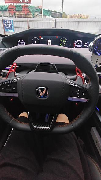 夏日炎炎,打开UNI-V的空调超凉#车拍 #univ