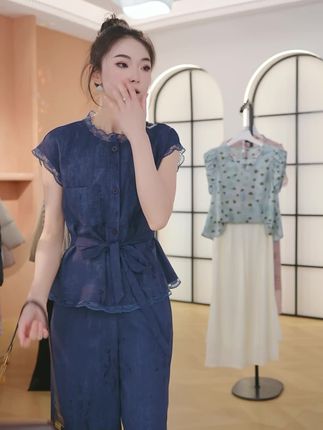 #0946套装女2025夏季新款洋气收腰显瘦蕾丝拼接上衣裤子两件套
