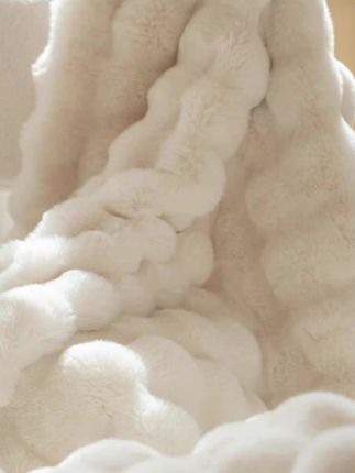 冬季毛毯毛绒冬季小毯子办公室披肩午睡毯床上用沙发盖毯双层