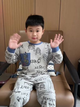 亲肤舒适的纯棉儿童睡衣,安利在线的宝妈哦#儿童家居服 #高品质童装 #面料柔软舒适 #萌娃穿搭 #儿童睡衣