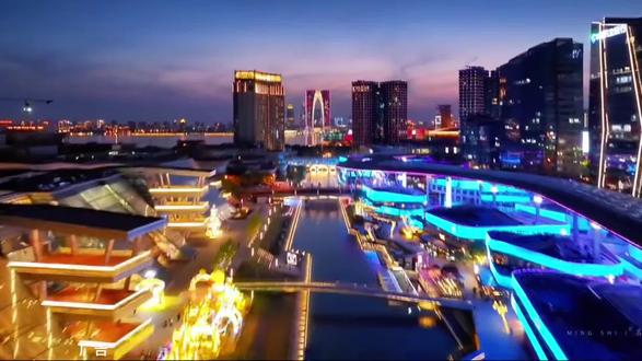 这应该是全苏州人都会去打卡的地方吧,就是斥巨资打造的江南十二场欢聚,官宣2月5日至8日苏州湾大剧院正式开启#《江南•十二场欢聚》舞台剧#沉浸式体验 #演出后台揭秘#亲子游玩好去处#旅游推荐官#苏州游玩推荐 @DOU+上热门 @我要上热门