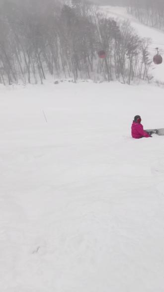 北大湖下了一天暴风雪,滑出了野雪感觉,冻懵了