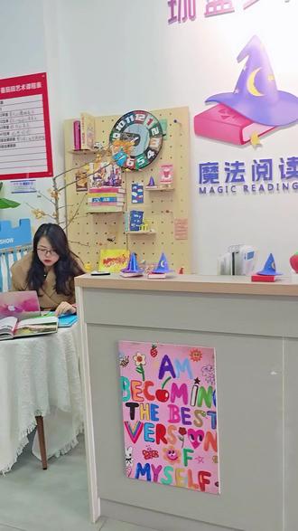 多校停招外语专业,英语还要学吗?#英语 #大学生 #停招 #AI