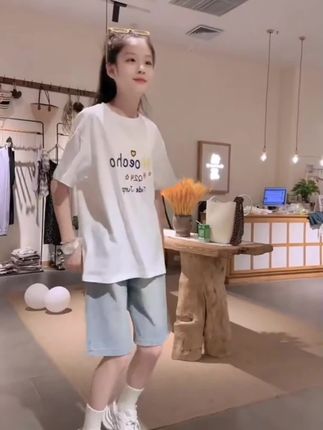 #夏季穿搭 #每日分享 #潮酷穿搭 #夏天穿搭 #谁穿谁好看系列