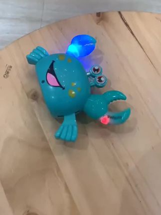 一只有多动症的螃蟹#儿童玩具#玩具#螃蟹