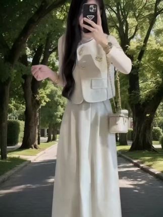 法式洋气温柔通勤风套装打底上衣开衫马夹纯色半身裙三件套#简约穿搭 #上热搜 #小个子显高显瘦穿搭 #强烈推荐 #梨形身材穿搭
