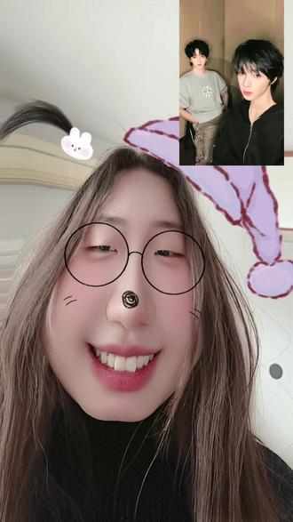 #橹穆
大总统小总统,你们的兵到了😏
燥候中😎
第二张双人合照非常满意 建议多来😼