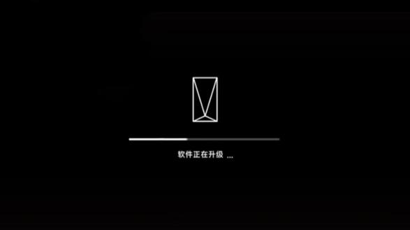 AVATR.OS 5.0.0来啦!各位塔友快快更新起来吧,星环屏无界主题太酷了。还有主题锁车音效哦!#阿维塔 #阿维塔06 #阿维塔07 #阿维塔12