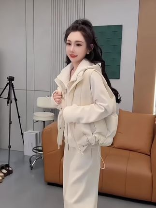 #今日穿搭 #洋气穿搭 #时尚穿搭女装 #每日推荐