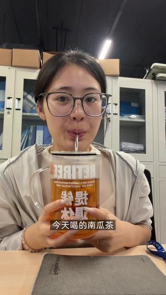 00后打工人挑战从120斤瘦到88斤 坚持每天日更
早饭: 鸡蛋 无糖豆浆泡燕麦 玉米 苹果
午饭:西红柿炒鸡蛋 鸡肉 西兰花 土豆泥
晚饭:凉菜
#干净饮食日常#减肥 #减肥vlog