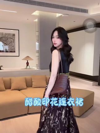 #方爱人#FARZOOM醋酸拼接印花连衣裙#优雅气质#温柔风穿搭 #显瘦穿搭