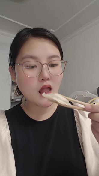 这口清徐老陈醋绝了!酸香直冲天灵盖~拌菜蘸饺子真的巨好吃#山西老陈醋#调料品#陈醋#纯粮食醋#饺子蘸醋