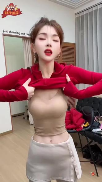 本命年红色修身半拉链连帽衫内搭秋冬季超显瘦打底衫百搭上衣洋气#百搭卫衣#连帽衫 #内搭外穿都好看 #早春搭配