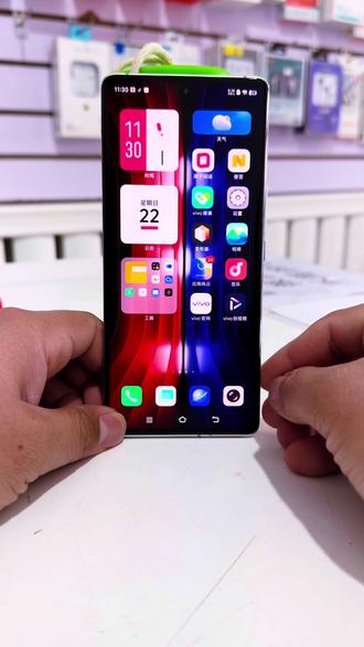 手机恢复出厂设置的步骤,大家拿起手机学起来。
切记!必须先备份手机里的重要文件,然后再格式化,#关于手机的知识 #手机使用技巧 #原创作品