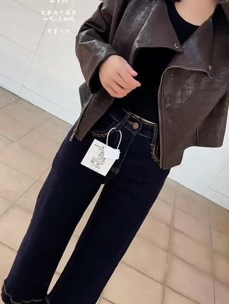 #牛仔裤穿搭 #牛仔裤 #高腰牛仔裤 #直筒牛仔裤 #穿搭