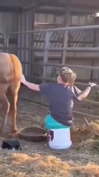 #硬核 #可爱的学生 高中语文老师的兵申请出战!Nice!