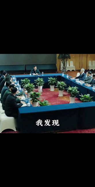 对于这种逃酒分子,我们始终保持“零容忍”的态度!#春节喝酒场面 #幽默搞笑视频