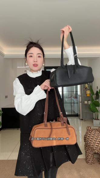 容量很大 简约大气~ #包包推荐 #百搭包包 #腋下包#保龄球包包