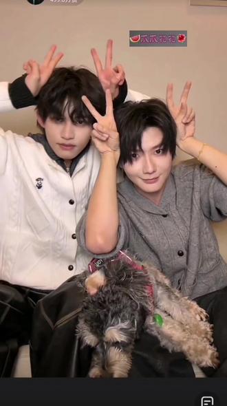 #情侣 #郝熠然 #云旗 #52 #情侣日常 游主任这男友力~😍两只合体太好嗑啦~🥰