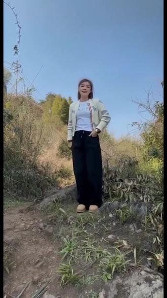 #AI舞蹈搀扶多人版哈哈哈,搞笑