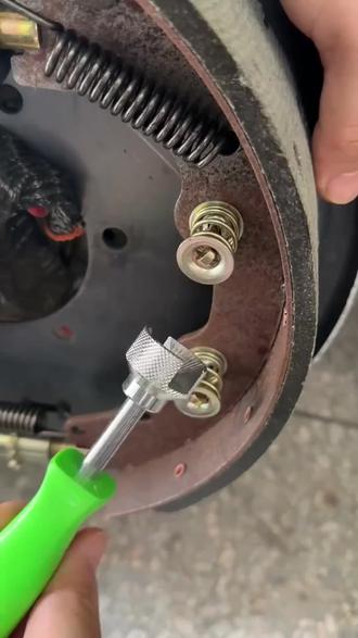 刹车弹簧压缩器工具