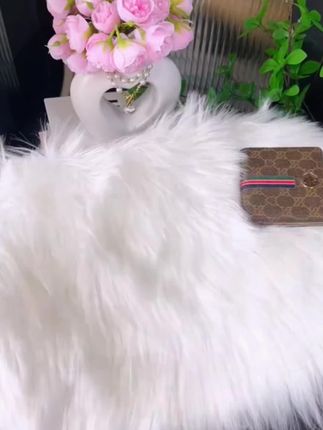 #好东西一起分享 欧美时尚风真皮复古零钱包,超薄款设计小巧精致女携带方便#高端大气 #时尚搭配 #高端品质 #爱了爱了