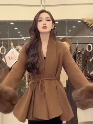 2025新款韩版时尚皮毛一体外套仿羊羔毛绒大衣加厚保暖羊剪绒减龄