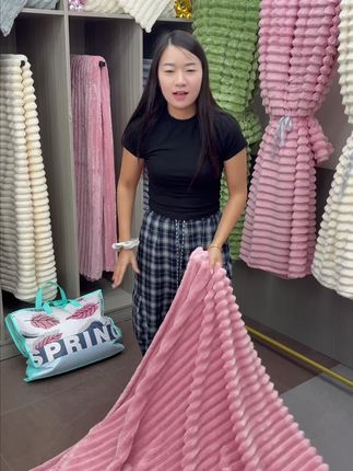 源头工厂补贴统统15元起 #毛毯 #家纺床上用品