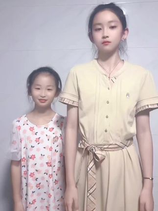 #中秋快乐花好月圆 ㊗️大家中秋快乐,阖家幸福,万事如意,爱你们的悦宝和表妹😀