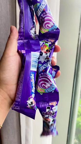 🍭🍭🍬🍬阿尔卑斯棒棒糖,童年的味道 选的都是独立包装的阿尔卑斯棒棒糖,口味还挺丰富的
#买到了童年的快乐 #糖果带来的快乐 #阿尔卑斯牛奶味棒棒糖 #糖果 #阿尔卑斯棒棒糖