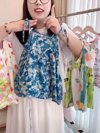 新款儿童碎花连衣裙夏季女童洋气吊带裙中大童宝宝公主外穿裙子#生女儿就是用来打扮的 #萌娃穿搭 #骗你生女儿 #夏季穿搭 #女童连衣裙