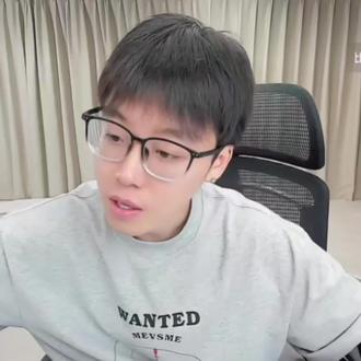 《董事长谈综艺后续》#陈泽 #陈泽直播回放 #陈泽朋友圈 #OK了老铁们 #陈泽综艺OK了老铁们爆笑来袭