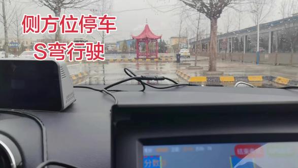 天雨虽大,不润无根之草
佛法无边,不度无缘之人
公民虽有信仰自由,但信仰不一定适合每个公民!