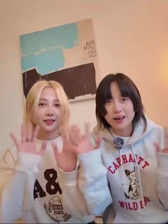 DOUDOU的信箱📮第一期来喽
这一个月收到大家的来稿,分享一些我们喜欢的作品,大家发来的灵感共创和来信我们都有看✨之后,也会不定期更新信箱视频,期待和你们有更多互动!
虽迟但到!「DOUDOU的信箱」第一期正式和大家见面啦~没有出现在视频里的作品,我们也会细心收藏,后续信箱将不定期更新,大家的灵感共创和来信都有可能成为下一期的惊喜哦~
#上热搜 #DOUDOU之家 #DOUDOU信箱 #投稿 #抖音推广 @DOU+上热门 @DOU+小助手 @生活服务热点中心 @抖音热点 @抖音小助手 @抖音创作小助手