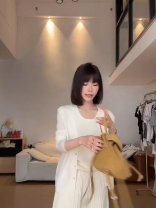 HHYB Hello超细羊毛V领长袖薄款针织空调衫开衫纯色百搭上衣M1181#夏季穿搭 #面料柔软舒适 #百搭上衣 #空调衫 #开衫外套