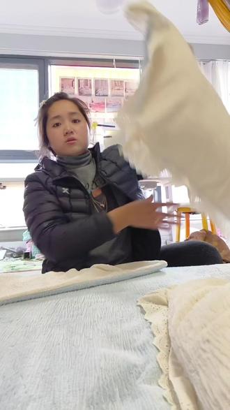 谁懂啊!以前买的牛奶绒四件套噼里啪啦静电乱飞
自己做了才发现 好的牛奶绒根本不这样 不跑被 无静电 还软乎乎的 我选的AB版更是花一套钱用两套 太值了!#牛奶绒四件套避坑 #无静电床品 #AB版床品 #自制床品