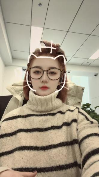 哈哈哈内个内个哈达🤓