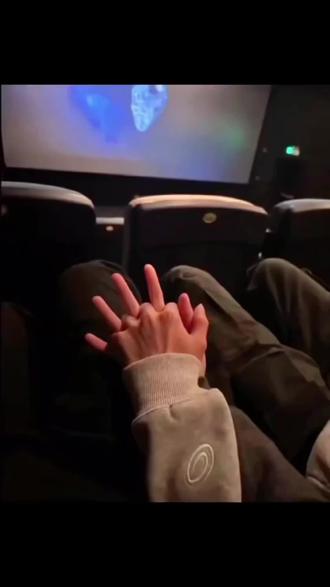 牵手实况反诈中心制作教程来啦,live动图 转场视频 牵手实况 #剪映 #牵手实况恶搞 #国家反诈恶搞实况 #牵手实况live动图搞怪 #牵手反诈转场