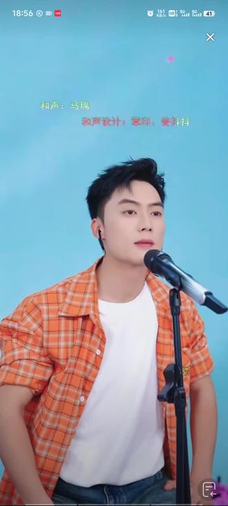 走着走着2025接近尾声了,人生总有太多来不及,时间走得太快,那些曾经的日子,委屈也好,痛苦也罢,都已经过去了,往前走,别回头。#我要上热门🔥🔥🔥🔥 @昊文🍊星城 @昊文生活号🍊 #文声而来