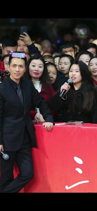 映心丫头来索图大舞台啦👻