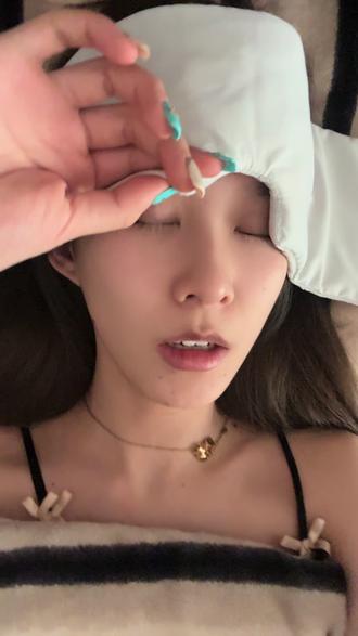 晚上翻来覆去的真的要试试这个#重力眼罩 戴上它就只想打哈欠不胡思乱想了#睡个好觉 #好梦 #休息