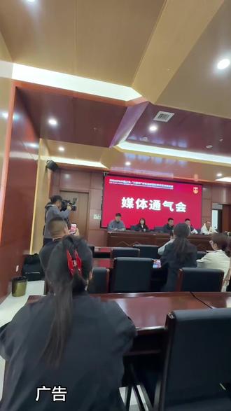 #U16足球锦标赛#呼和发现者云智慧#兴泰杯足球赛
2026中国之队“兴泰杯”国际青年足球锦标赛,5月10日呼和浩特开赛!中国、韩国、乌兹别克斯坦、塔吉克斯坦四国U16队伍,5月10、13、16日展开6场较量 。票价实惠,普通票49.9元、VIP票69.9元,家庭套票同步发售 。近距离欣赏青年足球风采,见证绿茵小将的成长时刻!