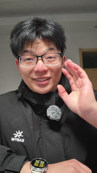 真我回归OPPO的第一款产品#真我Neo8 #165Hz潮玩电竞旗舰 #数码科技 #数码